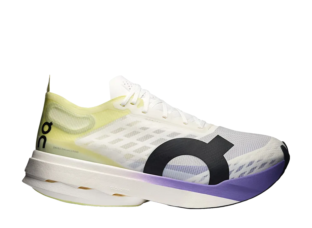 On Cloudboom Strike "Juniper/Limelight"