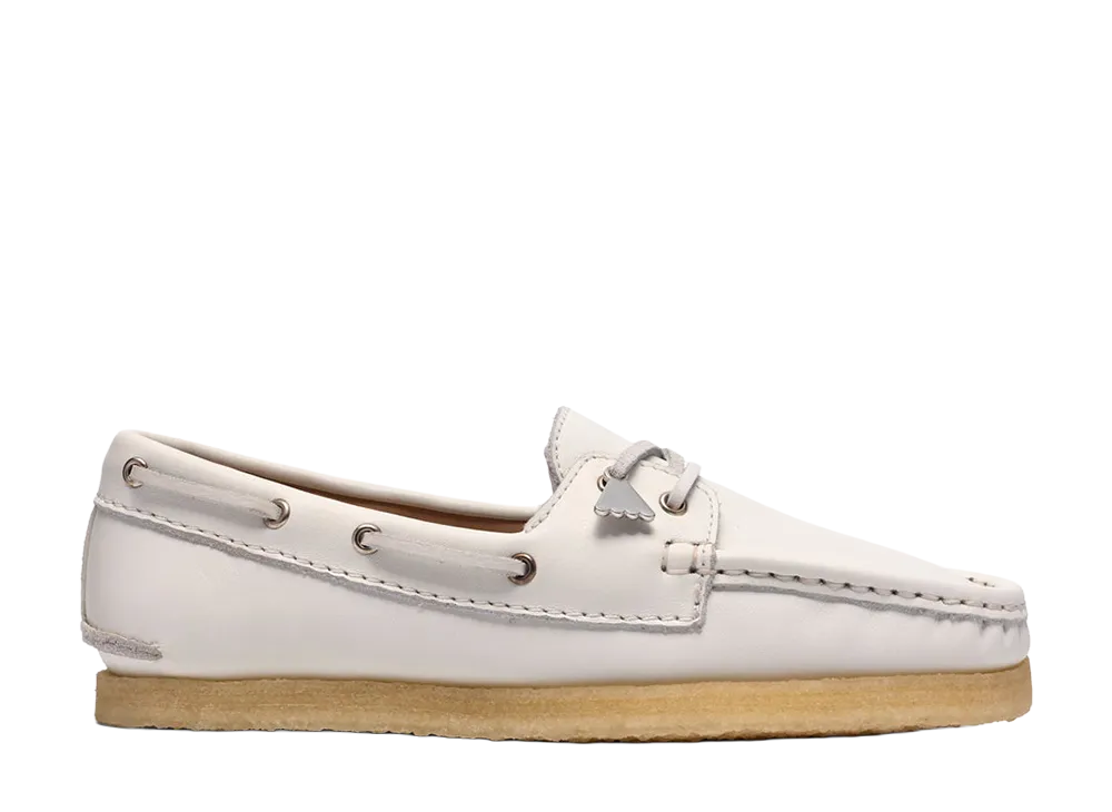 クラークス ウィメンズ ゴッドニーボート "ホワイトグレインドレザー"
