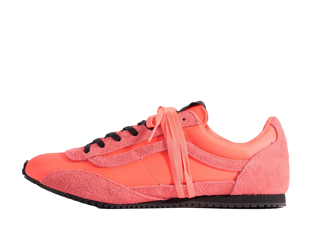 Vans Premium Super LowPro Trainer "Diva Pink"