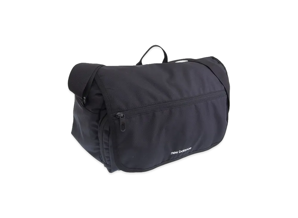 New Balance Bunker Messenger Bag "Black"