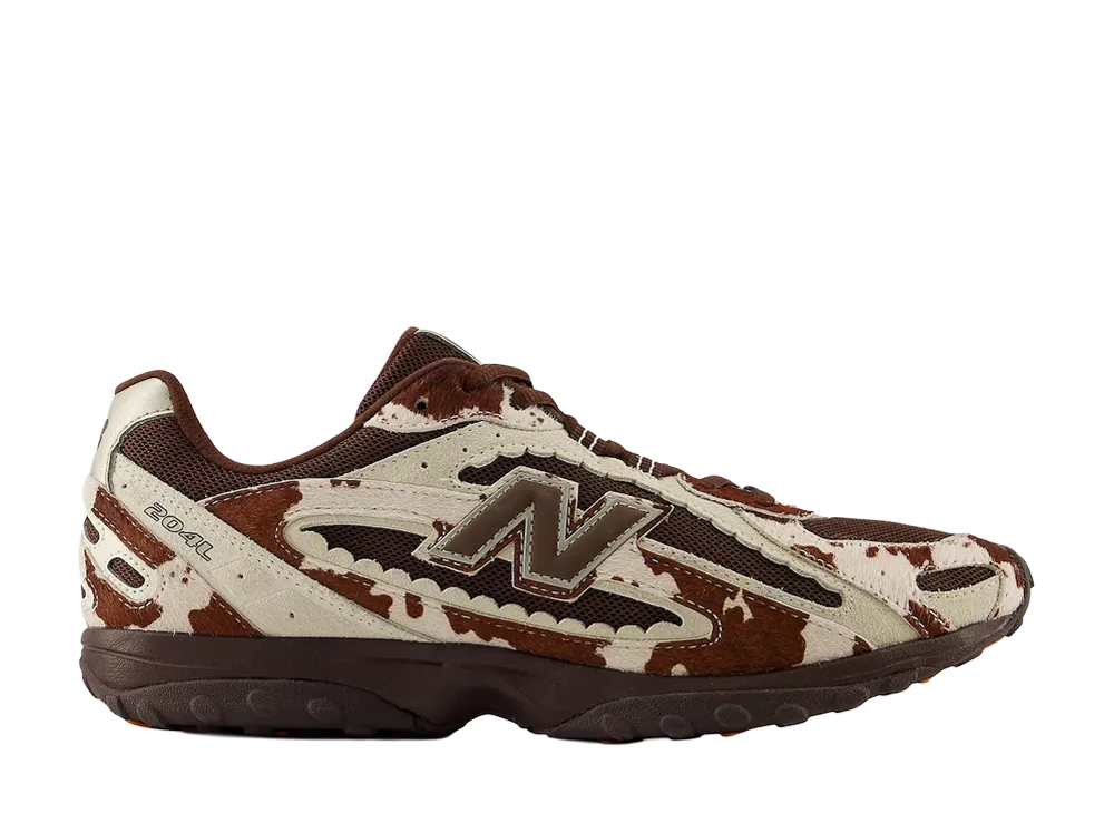 ニューバランス ウィメンズ 204L "ブラウンカウプリント"