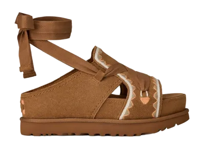 UGG Women's Goldenstar Hi Artistitch "Chestnut Multi"