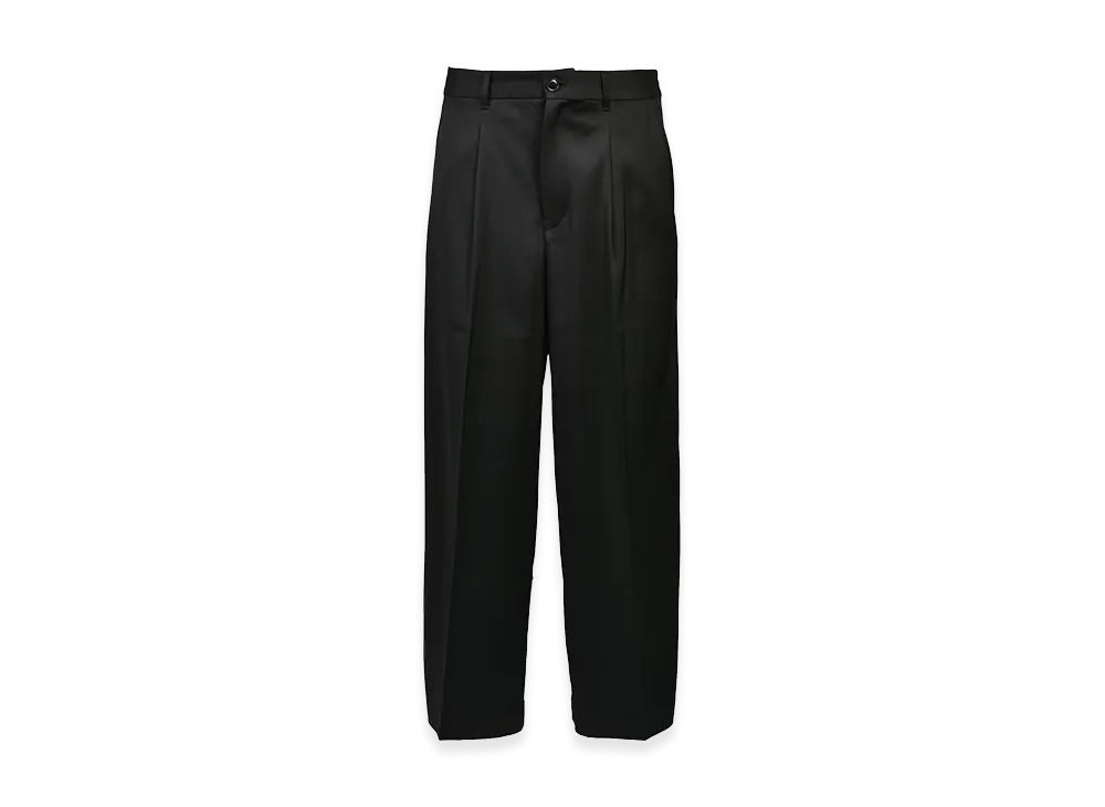 BREATH Tuck Wide Slacks "Black"