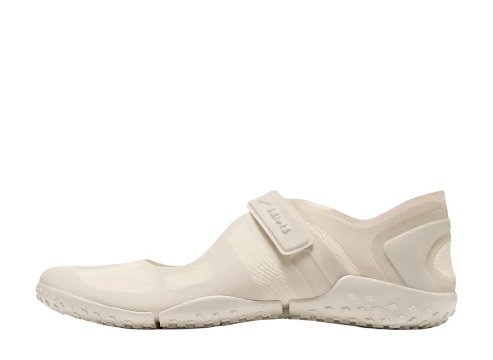 SKIMS × Nike Women's Rift Mesh "Light Bone"