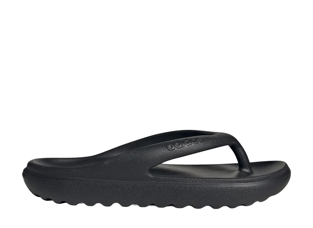 アディダス アディレッタ ルミア サンダル "トリプルブラック"