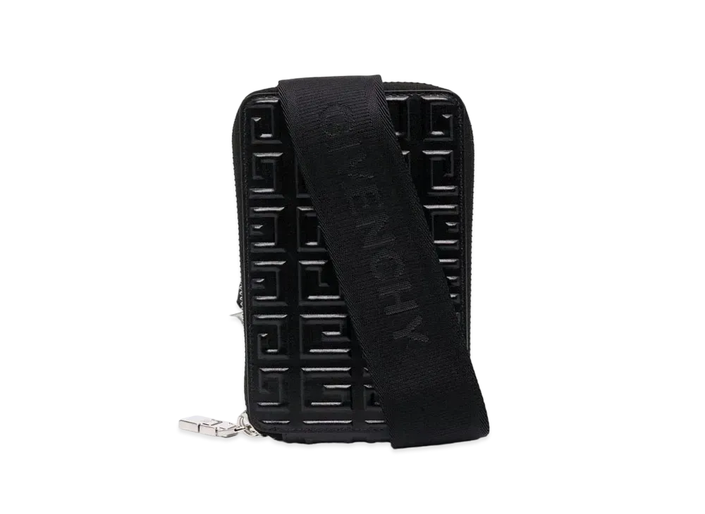 GIVENCHY Small Antigona U Vertical Bag in Leather "Black"