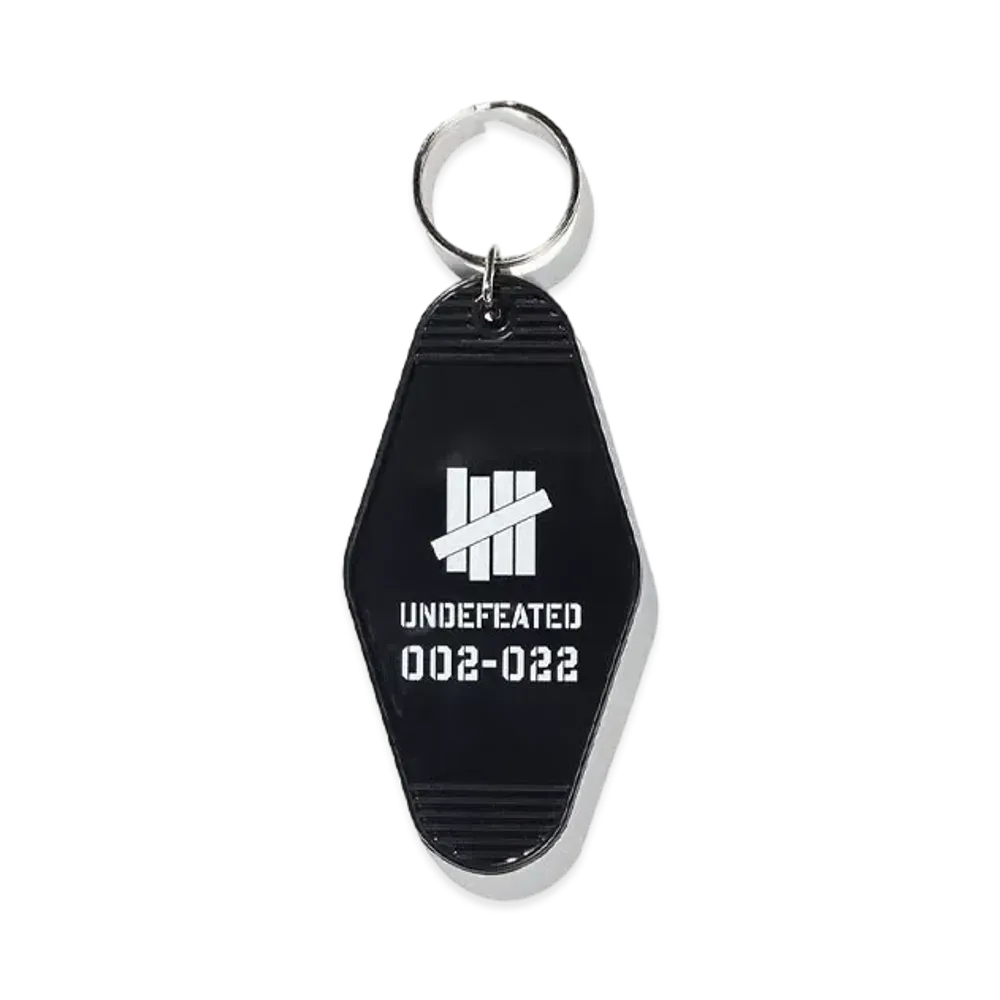 UNDEFEATED MOTEL KEYCHAIN - 02191 "Black"