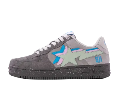 Sneaker News × A BATHING APE BAPE STA "Night" (556 pairs)