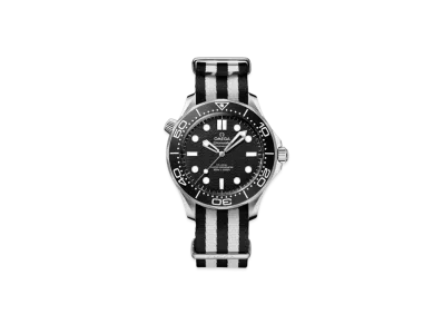 OMEGA Seamaster Diver 300M 42MM NATO Strap "Stainless Steel/Black/White" 210.32.42.20.01.005