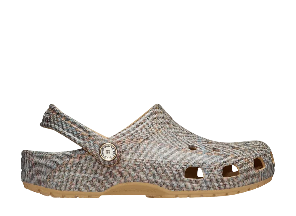 Crocs Classic Tweed Clog "Wheat"