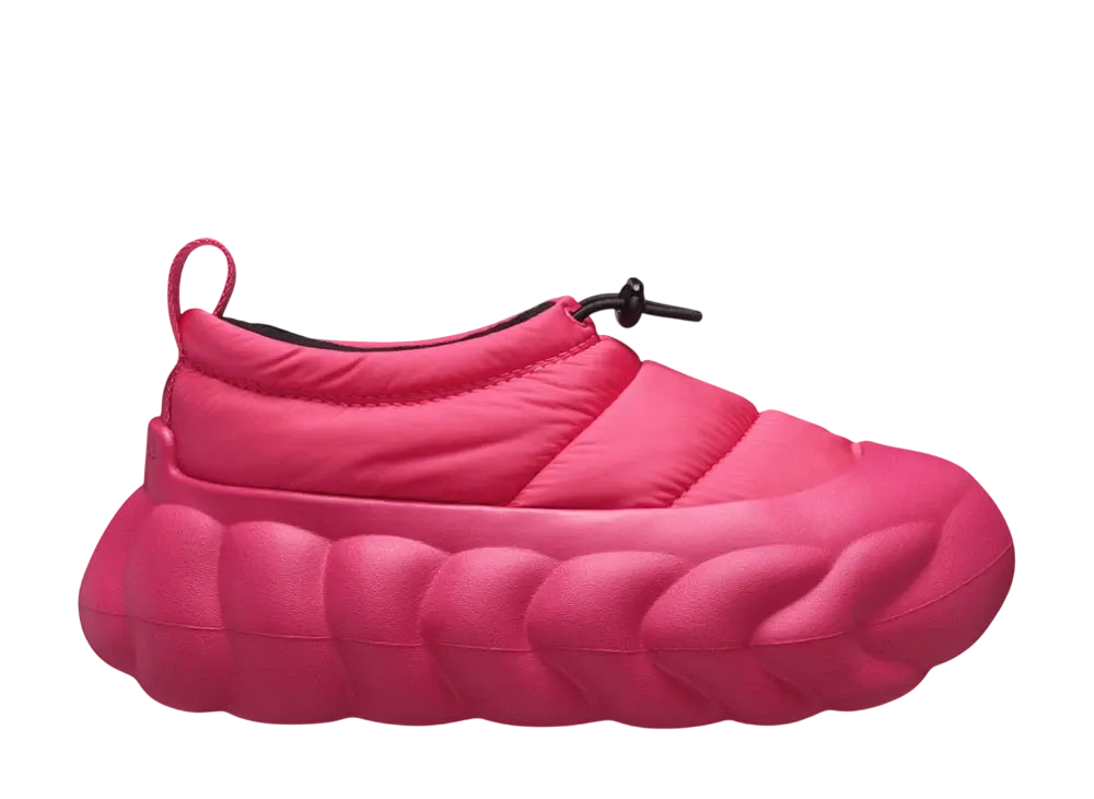 Crocs Overpuff Shorty "Dragon Fruit"