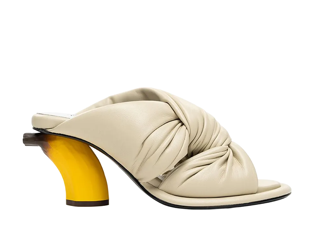 メゾンミハラヤスヒロ ウィメンズ バナナ ヒール パファー サンダル "ベージュ"