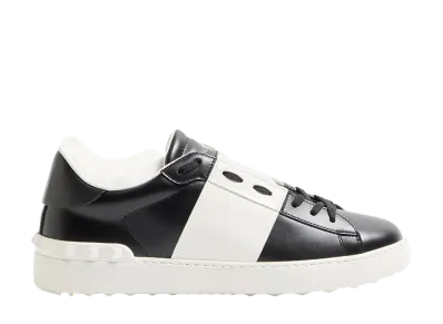 Valentino Garavani Sneakers "Black"