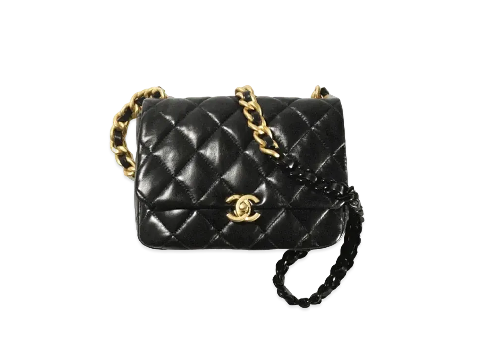CHANEL Small Flap Bag Lambskin "Black"