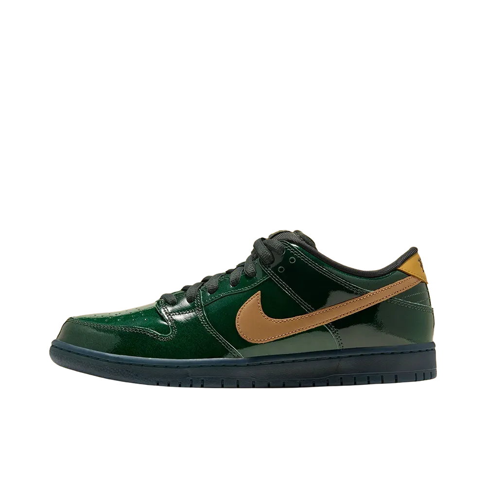 Nike SB Dunk Low Pro Premium WC "Black Spruce/Metallic Gold"