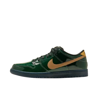 Nike SB Dunk Low Pro Premium WC "Black Spruce/Metallic Gold"