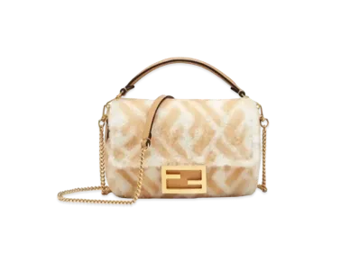 FENDI Mini Baguette Sheepskin Shopper "White"