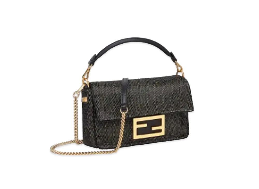 FENDI Baguette Leather Bag "Black"