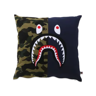 A BATHING APE 1St Camo Shark Square Cushion "Navy"