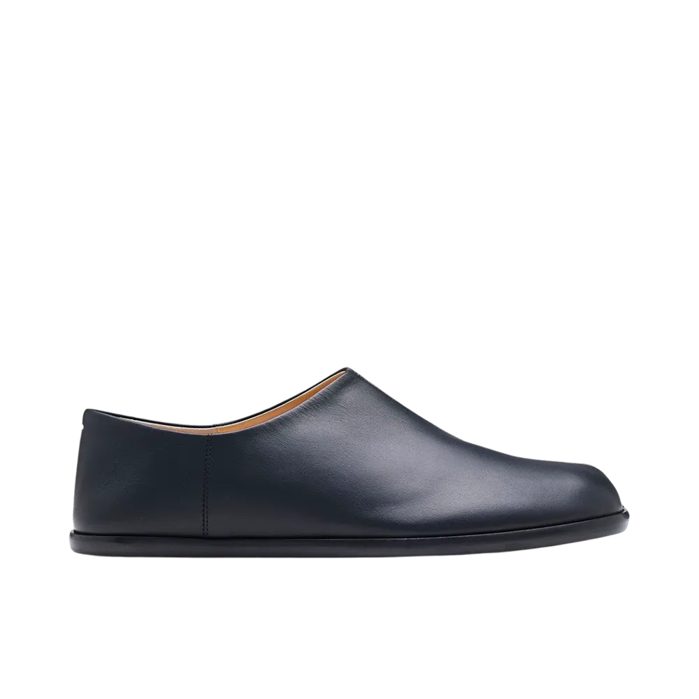 Maison Margiela Slip-On Tabi Shoes "Black"
