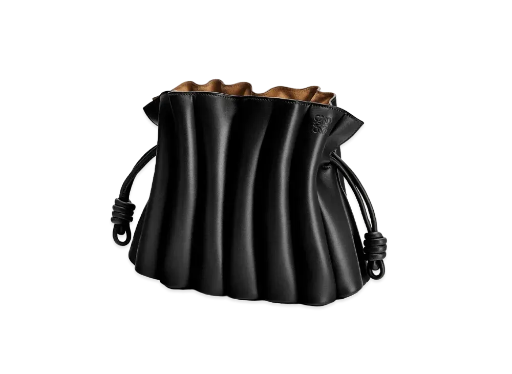 LOEWE Flamenco Ondas Clutch Bag In Smooth Calfskin "Black"