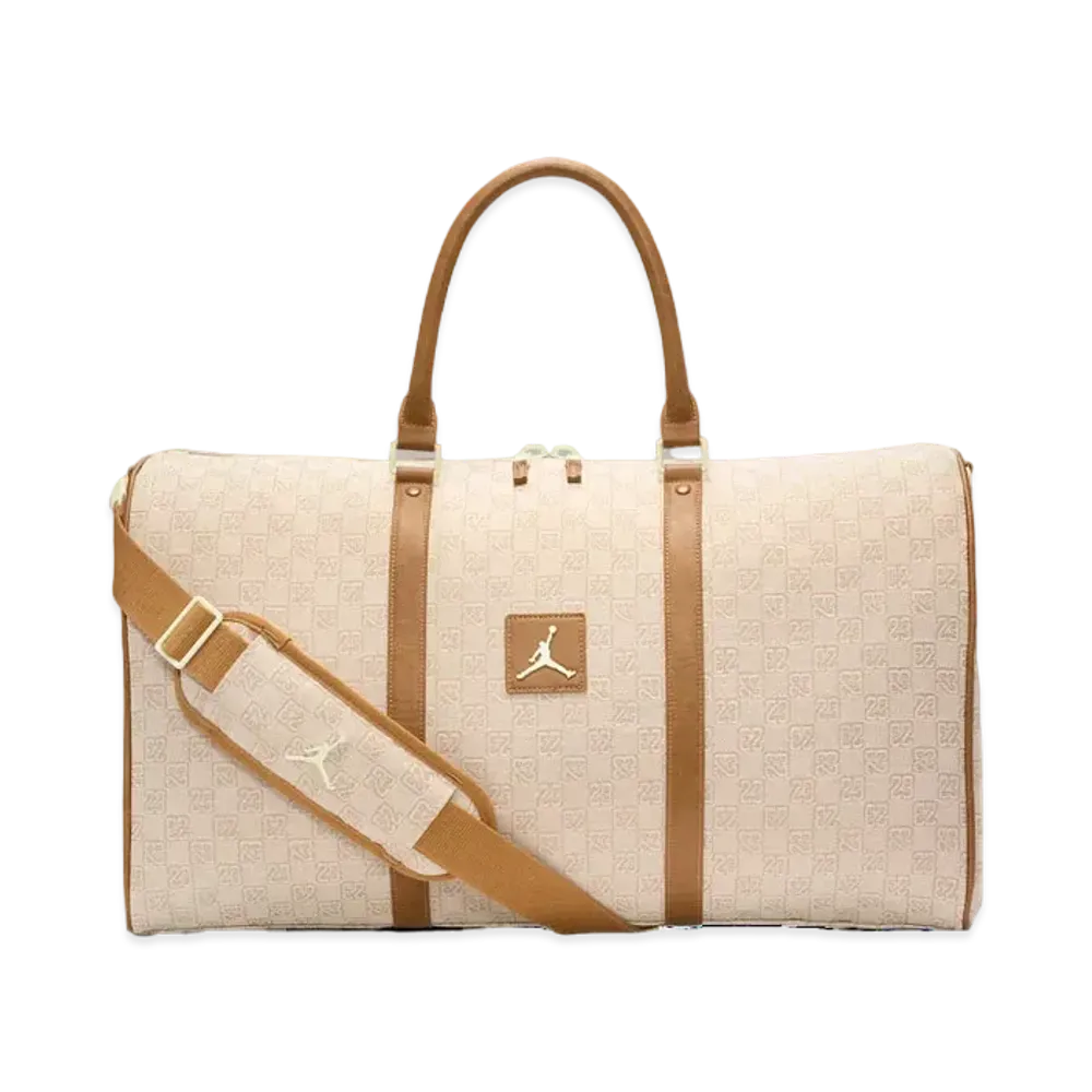ナイキ ジョーダン モノグラム ダッフル バッグ (40L) "ココナッツ ミルク"