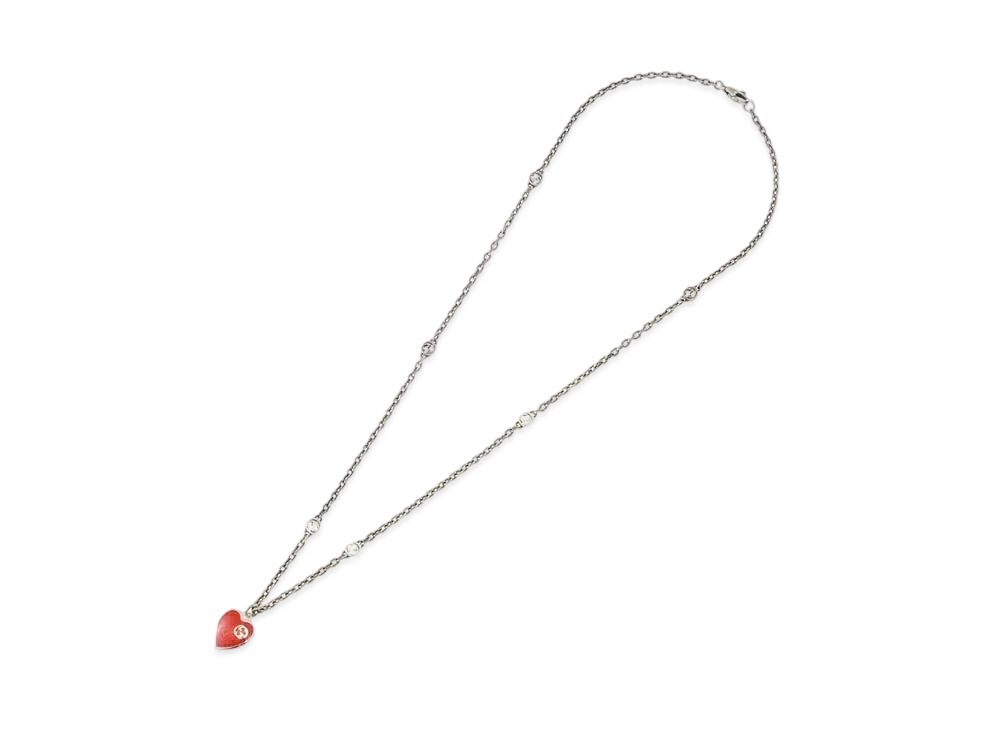 GUCCI Necklace With Interlocking G Enamel Heart