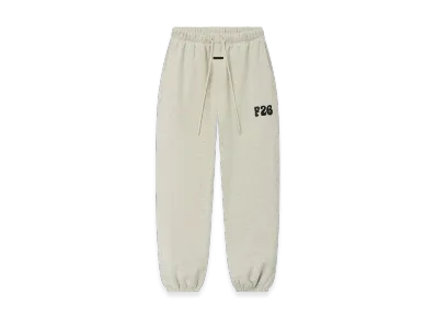 FEAR OF GOD ESSENTIALS Women's Classic Fleece Sweatpant "Washed Vanilla Heather"