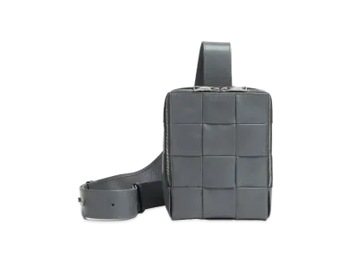 Bottega Veneta Cassette "Thunder"