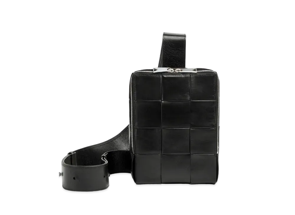 Bottega Veneta Cassette "Black"