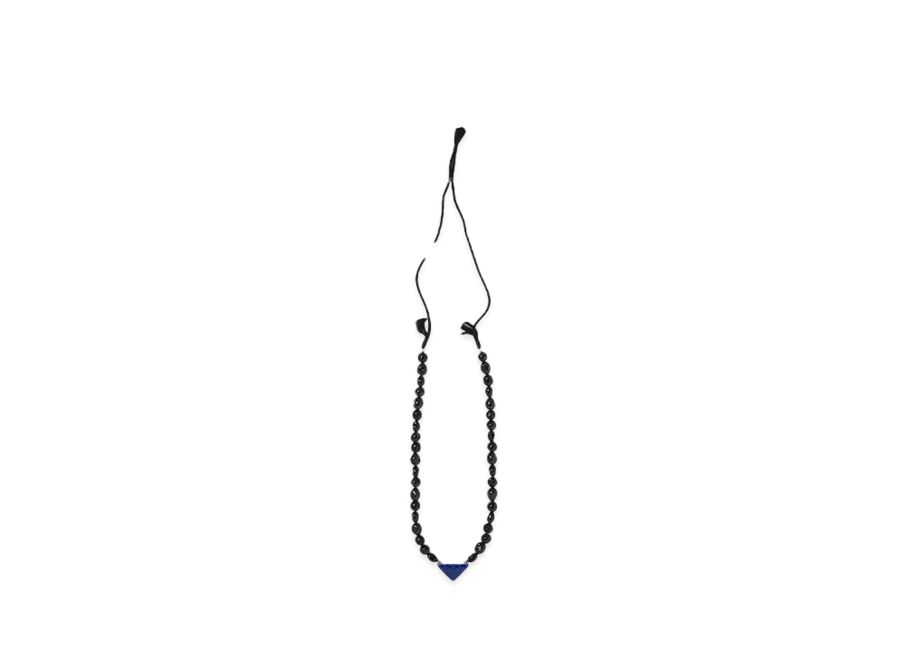 TOGA VIRILIS Triangle pearl necklace "BLACK"