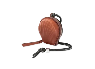 LOEWE Mini Seashell Pouch In Classic Calfskin "Tan"