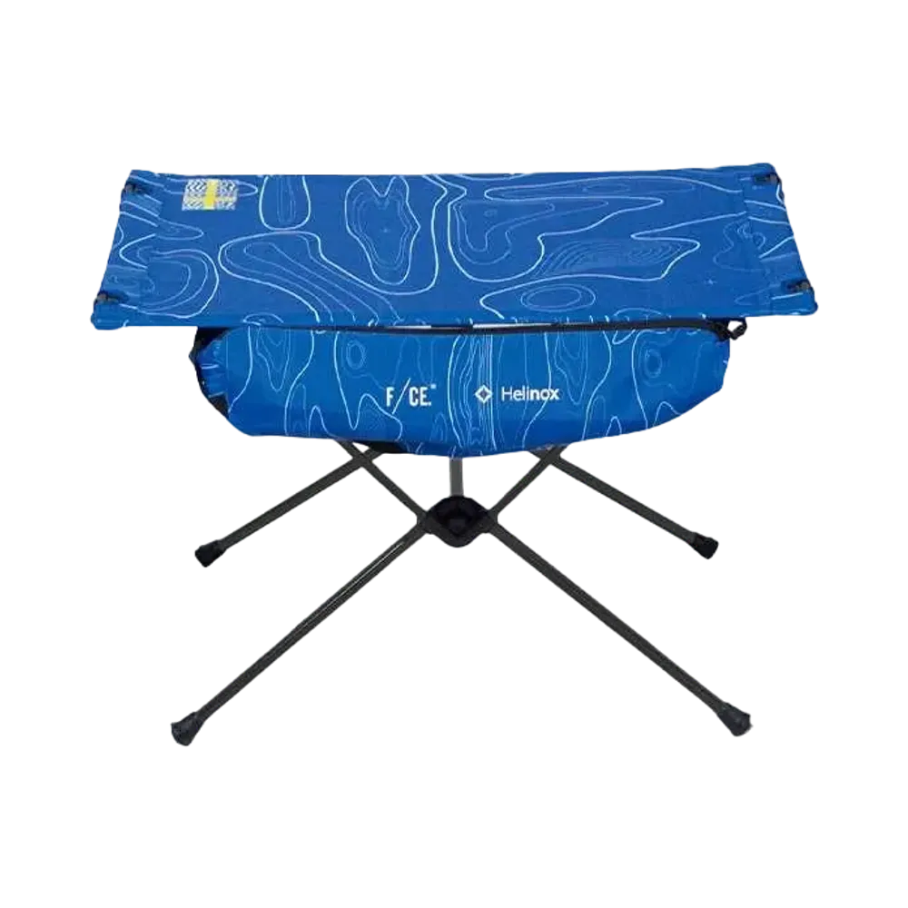 F/CE TABLE BY HELINOX "BLUE"