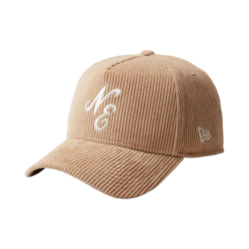NEW ERA 9Forty A-Frame Corduroy Classic Logo "Beige"