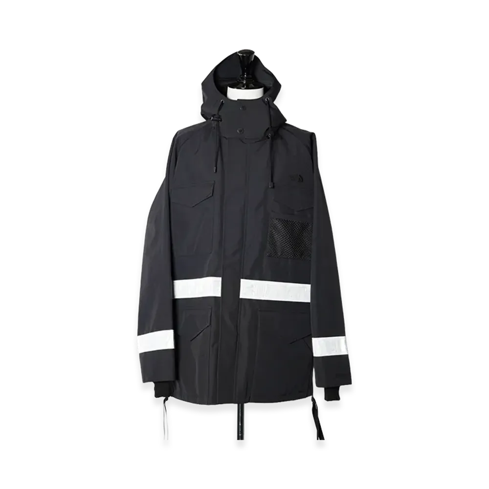 JUNYA WATANABE MAN x The North Face GORE-TEX Windstopper Reflector Hooded Blouson "Black"