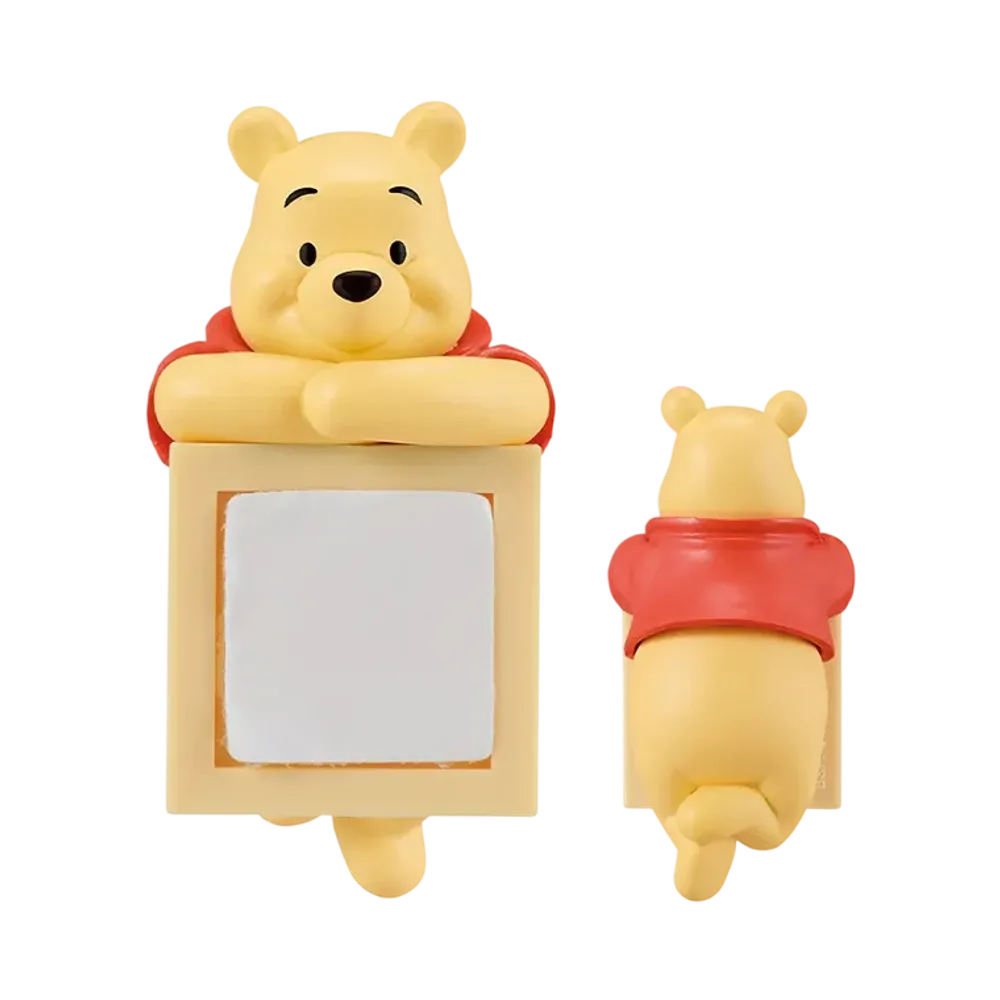 BANDAI "Ichiban Kuji" -Winnie the Pooh Cozy Winter Days- F Prize Chirarin Friends Mini Figure Winnie the Pooh