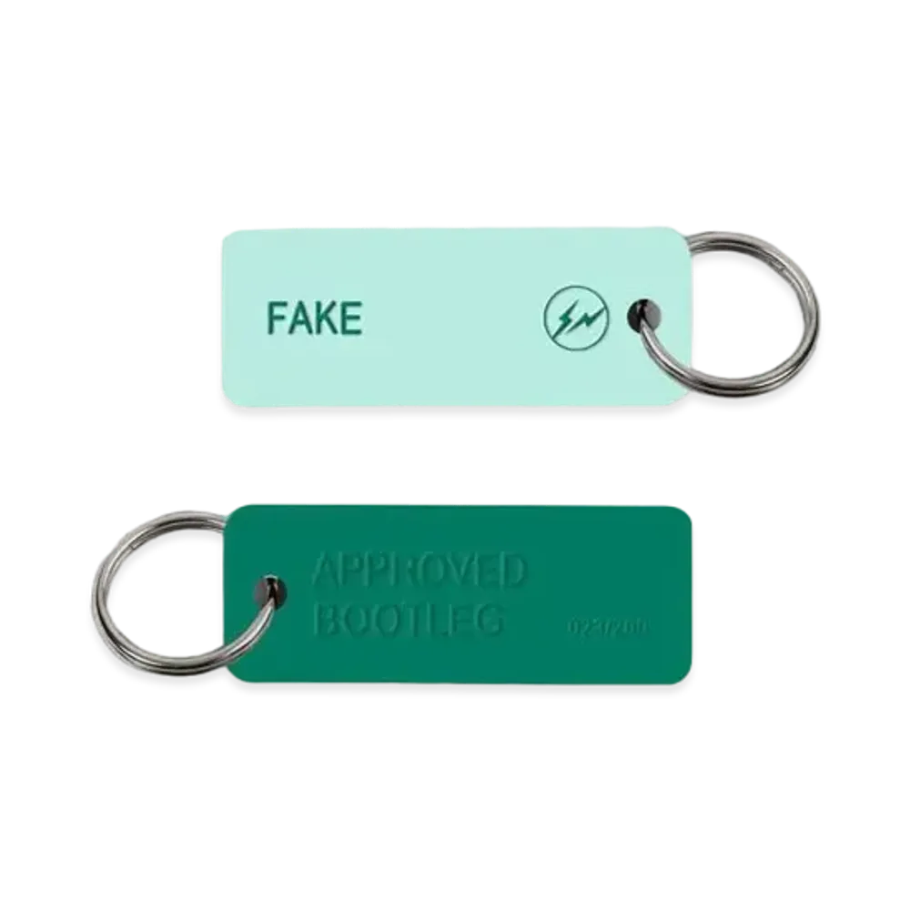 FRAGMENT FAKE Keytag "Mint"