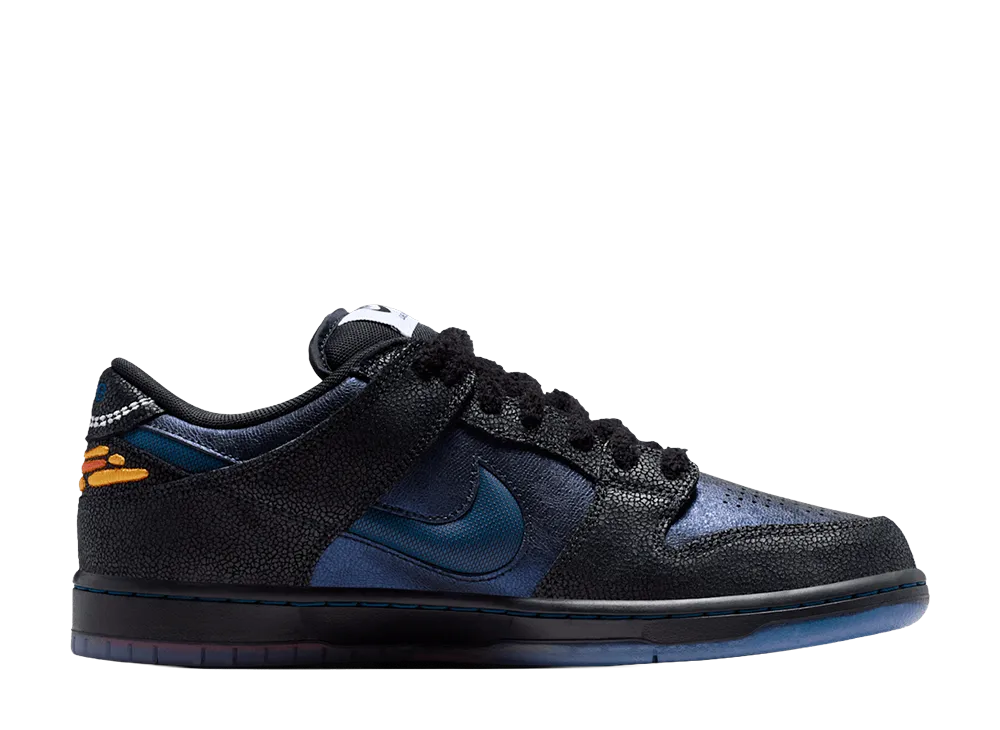 Bluetile Skateboards × Nike SB Dunk Low Pro 