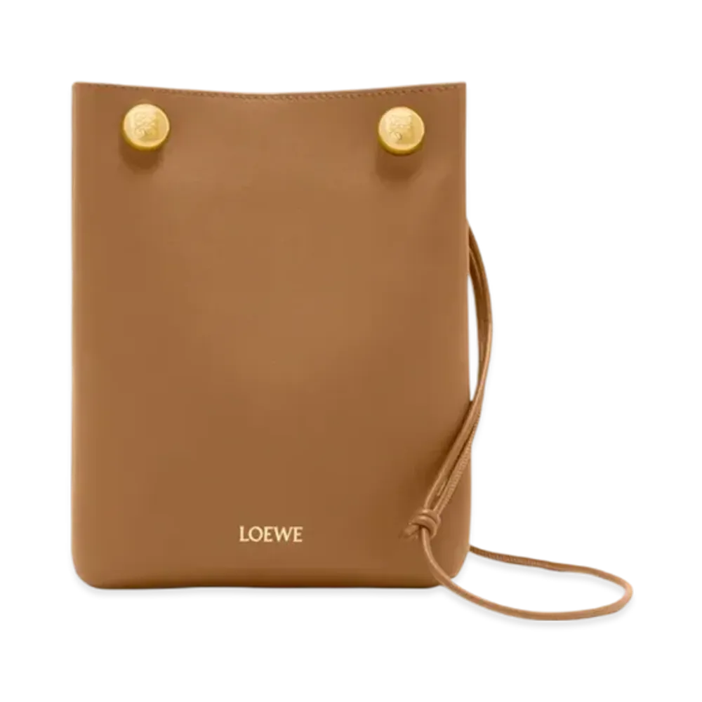 LOEWE Pebble Pouch "Oak"