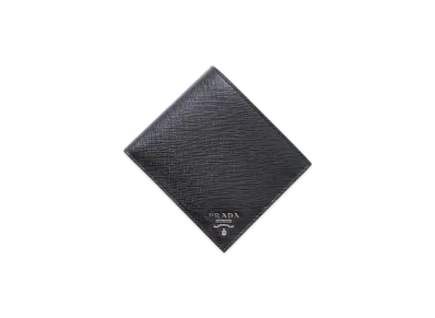 PRADA Saffiano "Nero"