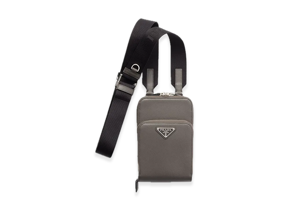 プラダ サフィアーノレザー スマートフォンケース 