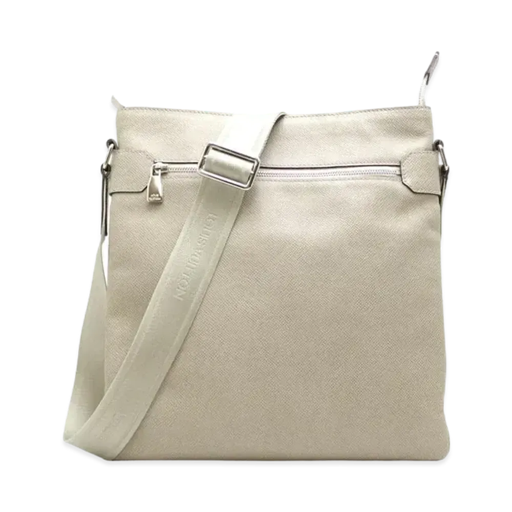 Louis Vuitton Sasha Taiga "Borail"