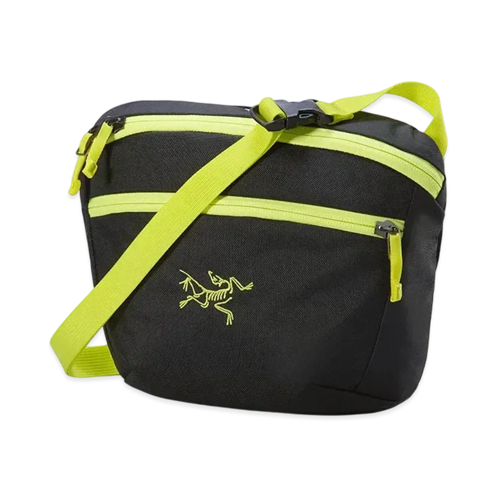 ARC'TERYX BEAMS Exclusive Mantis 2 Waist Pack "Black/Euphoria"