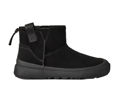 UGG Classic Mini Outpost "Black"
