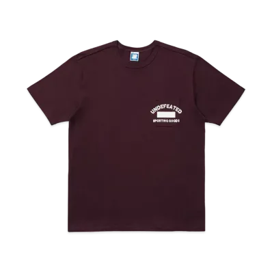 UNDEFEATED Stencil Pocket S/S Tee - 10095 "Burgundy"