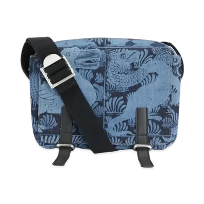 LOEWE William De Morgan Military Messenger