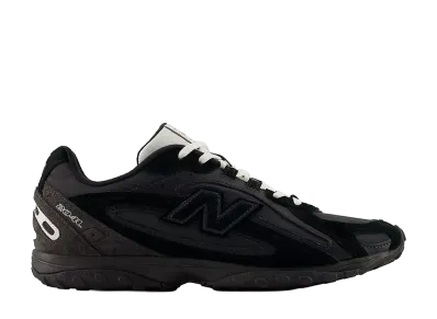 New Balance 204L "Black"