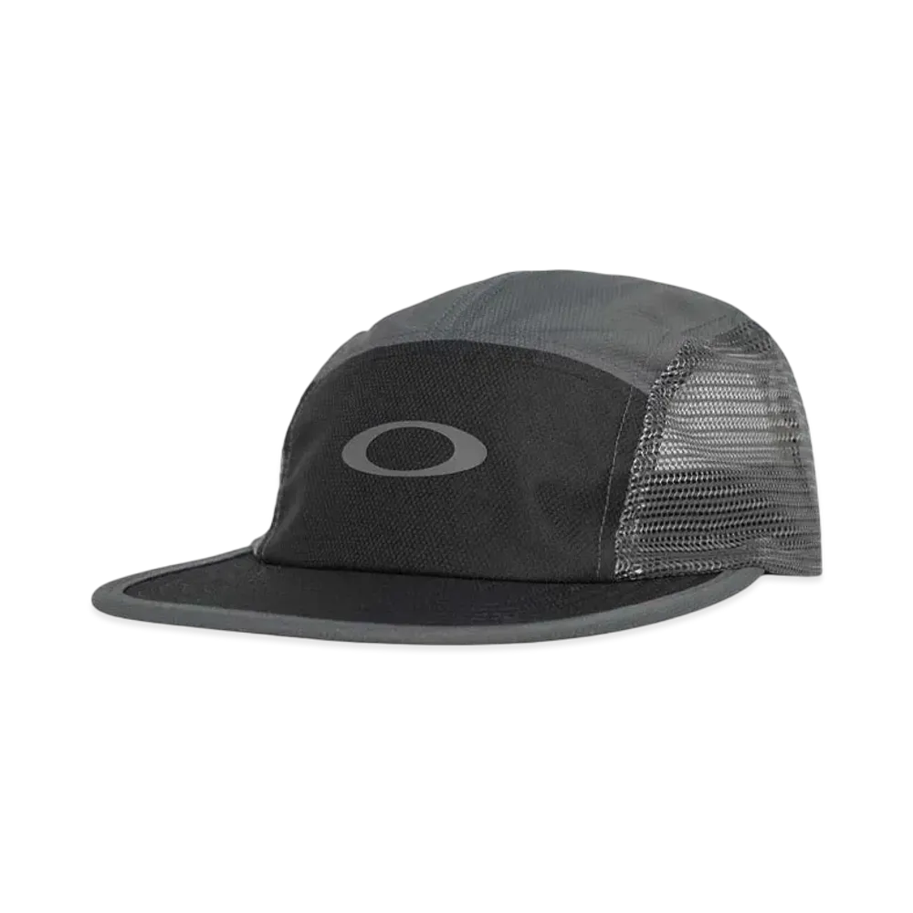 OAKLEY LATITUDE ARC CAP "BLACKOUT"