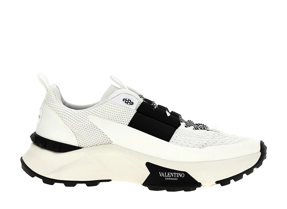 Valentino Garavani true Act Sneakers "White/Black"