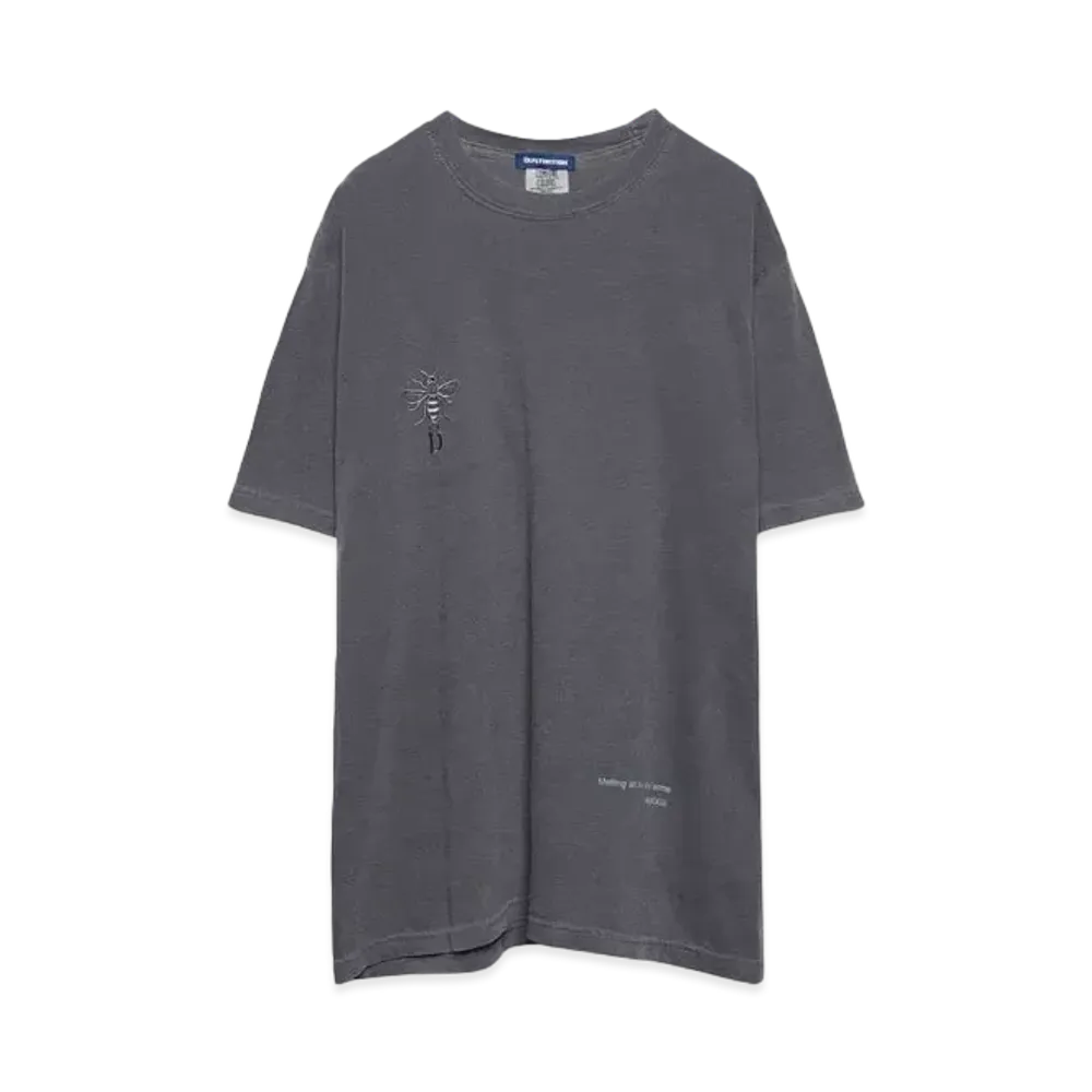 DUSTNATION DUSTBEE Exclusive GRAPHIC TEE "CHARCOAL"